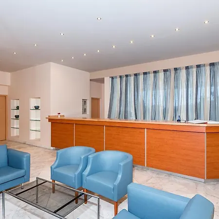 فندق Asteras 4*